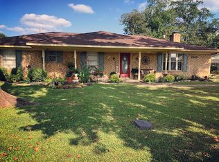 1105 S Evenside Ave, Henderson, TX 75654