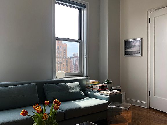 3rd image of 161 W 16th St APT 16E