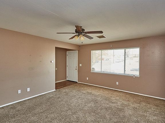 5th image of 209 Woodham Ave