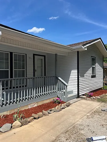 160 Pinto St Photo 1