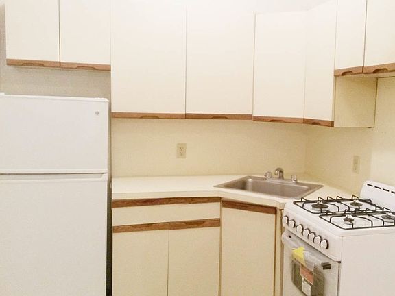 5th image of 417 14th St #11R