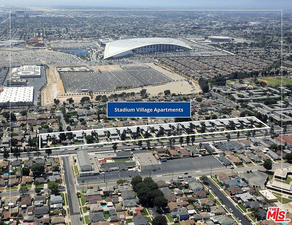 1st image of 9301 Crenshaw Blvd
