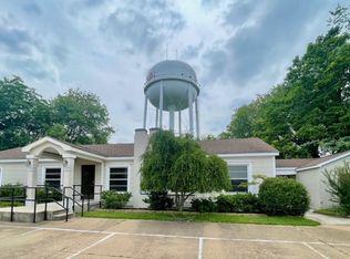 103 S White Oak Rd, White Oak, TX 75693