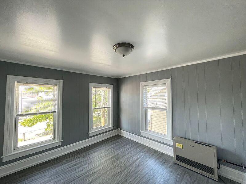 1st image of 26 Cedar St Unit B
