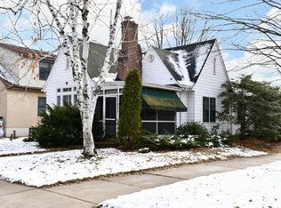 875 W 10th St, Winona, MN 55987