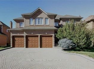 35 Green Ash Cres, Richmond Hill, ON L4B 3S1