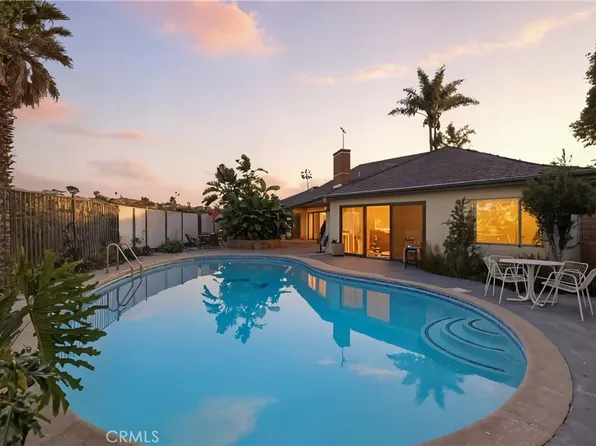 4400 Don Zarembo Dr, Los Angeles, CA 90008