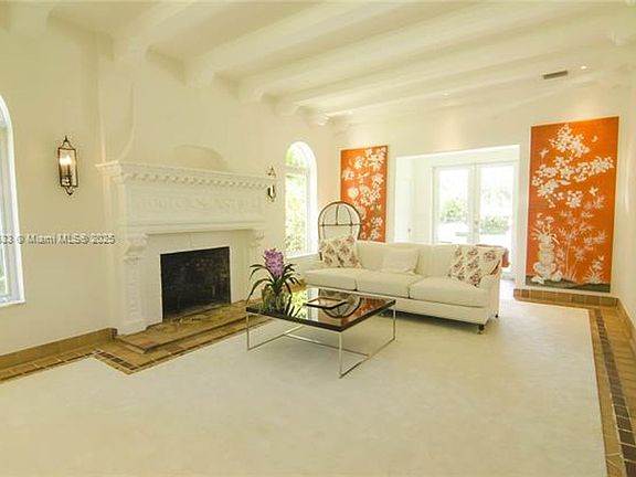 4th image of 5800 La Gorce Dr #0