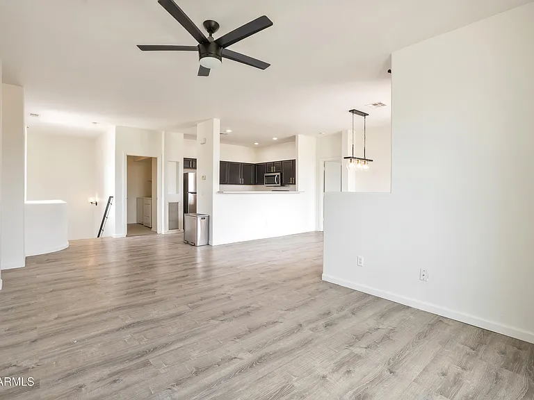 1335 E June St #205 — Photo 26