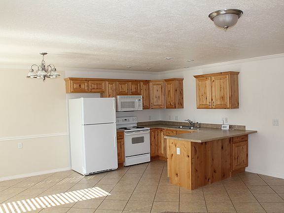 2nd image of 2875 N Bridalwood Loop