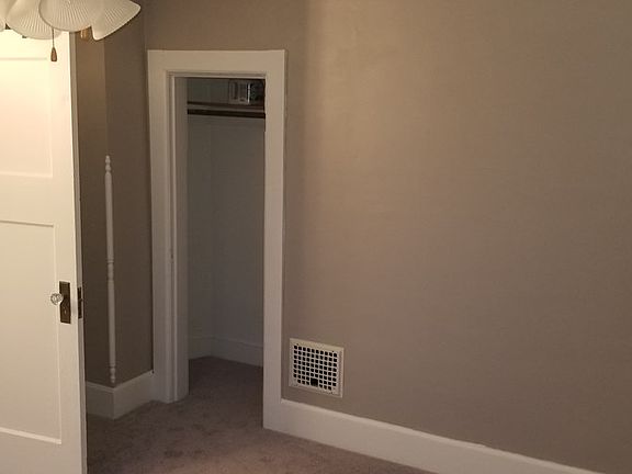 5th image of 765 Oak Grove Ave