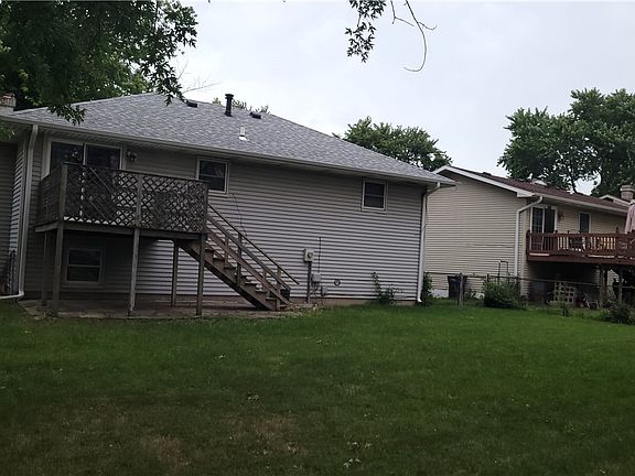 3rd image of 3554 Dove Dr