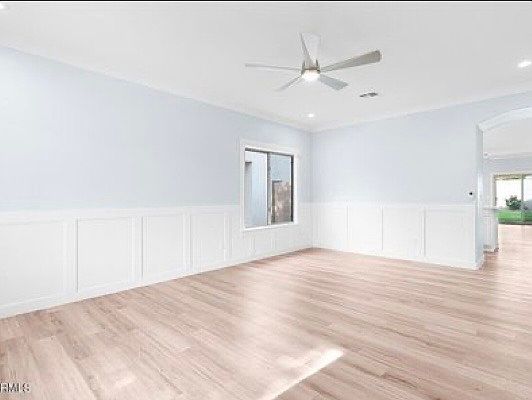 4th image of 3713 N 127th Dr