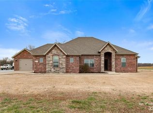12487 Georgia Hills Dr, Gravette, AR 72736