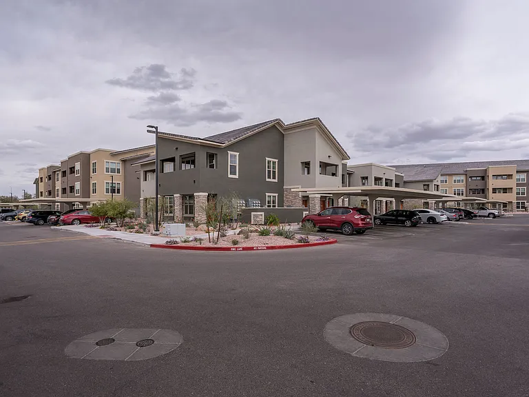 Springs at Red Mountain — Photo 41