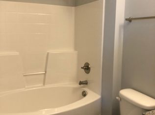 5189 Harbor House Ln APT 306, Grandville, MI 49418