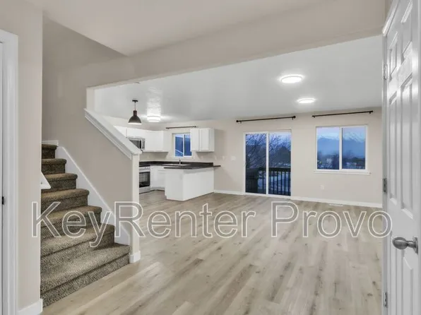 2004 N Churchill Rd, Saratoga Springs, UT 84045