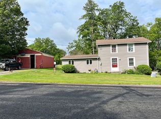 6954 Cole Rd, Le Roy, NY 14482
