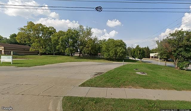 2nd image of 446 E Army Post Rd