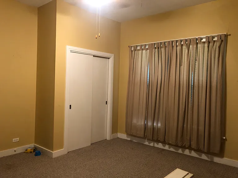 1041 W Vanderbilt St — Photo 6