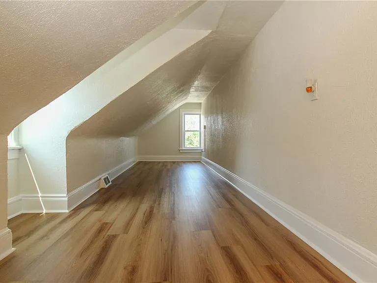 728 Seitz St — Photo 25