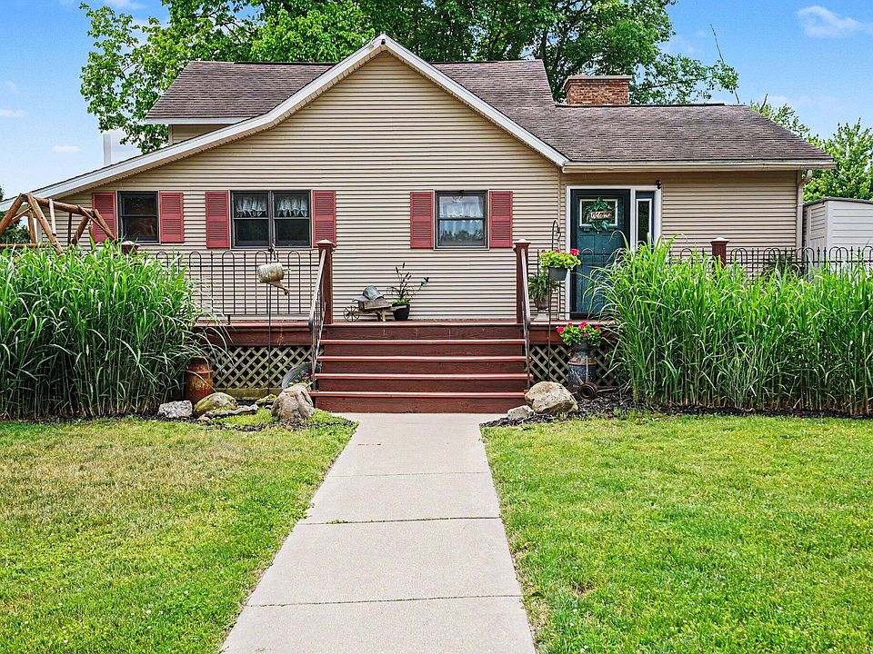 1st image of 33394 Wattles Rd