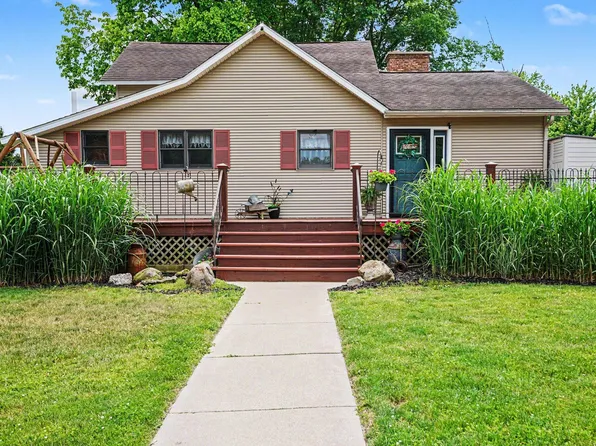 33394 Wattles Rd, Colon, MI 49040