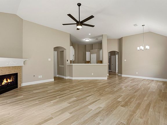 5th image of 6602 Surrey Meadow Ct