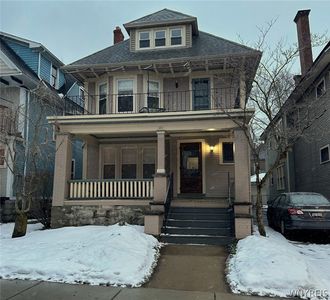 122 Saint James Pl, Buffalo, NY, 14222