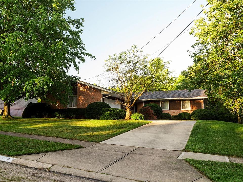 1st image of 1933 Centerbrook Ct
