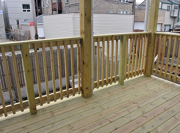 5th image of 1633 N Whipple St #2