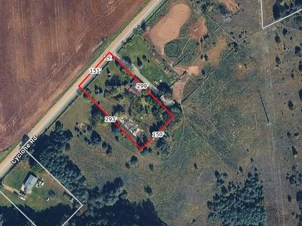 6354 Cyclone Rd, Otter Lake, MI 48464