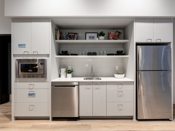 deVille Quarry Park | 85 Quarry Way SE, Calgary, AB