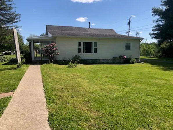 829 Locust Corner Rd, Cincinnati, OH 45245