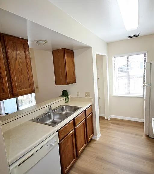 185 Waterfall Way #201 — Photo 10