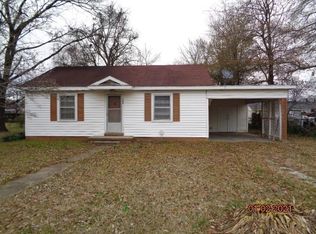 504 Henderson St, Indianola, MS 38751