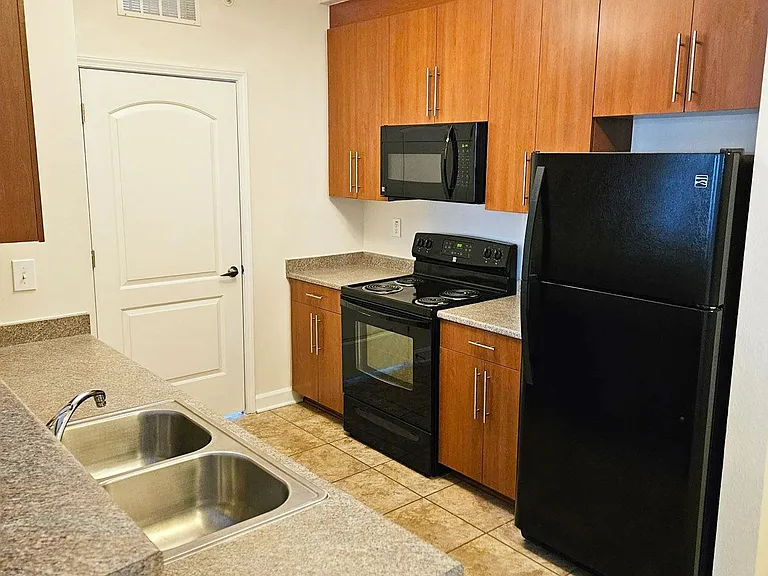 Clairmont at Perry Creek — Photo 98