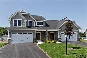 1st image of 70 Lorenzo Dr