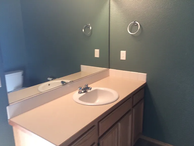 1900 Leanne Ave — Photo 13