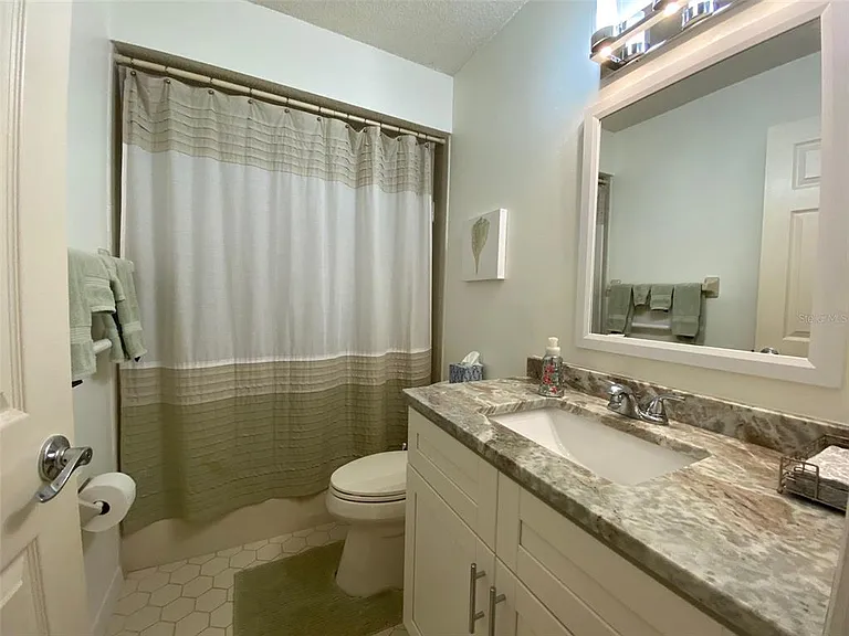 6281 Timberlake Dr #H6 — Photo 27