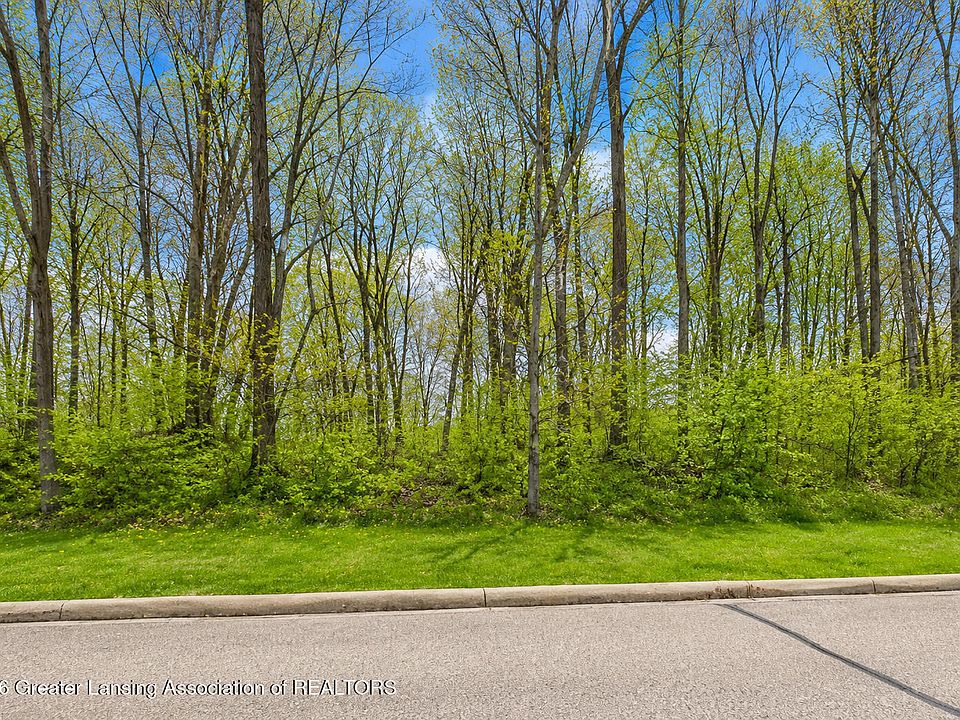 2nd image of 6285 Heathfield Dr
