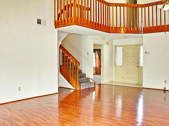 3rd image of 11439 Caesar Dr
