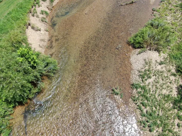 6645 Piney River Rd N, Bon Aqua, TN 37025