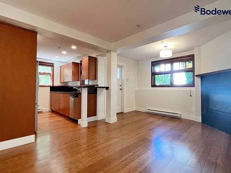 2507 W 8th Ave — Photo 4