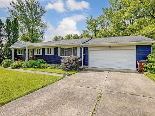 3563 Echo Hill Ln, Dayton, OH 45430