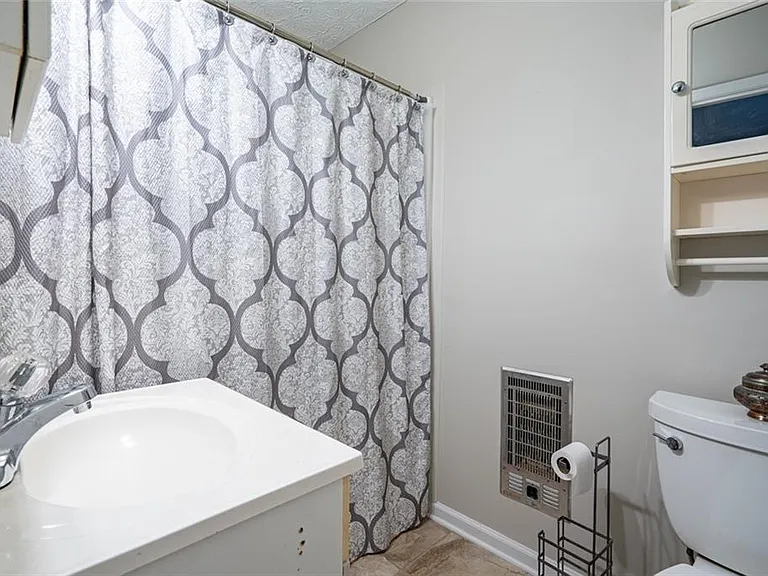 465 Dobbs Rd #B — Photo 20