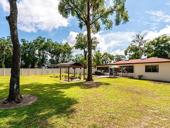 5th image of 1546 Stormway Court