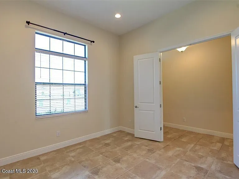 7378 Bluemink Ln — Photo 2