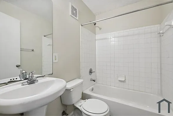 1757 Richmond Ave SE — Photo 5