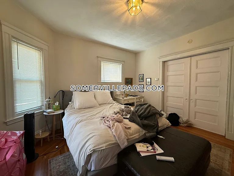10 Dickson St — Photo 14